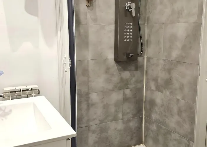 罗萨旅馆 2* Caces